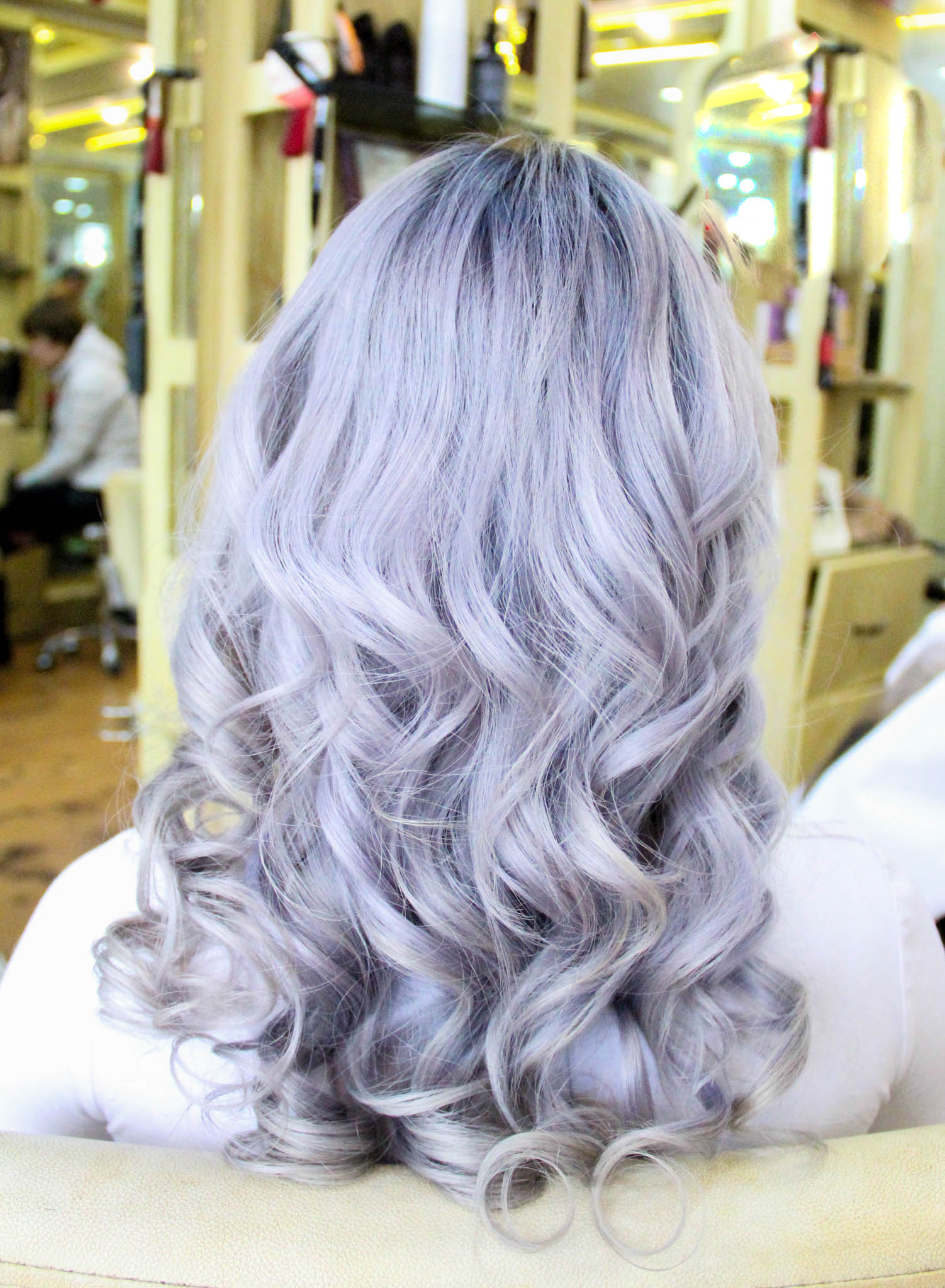 Review Nhuộm tóc highlight màu tím  14 cách phối màu ảo diệu trendy nhất  hiện nay  VNTESTBANK